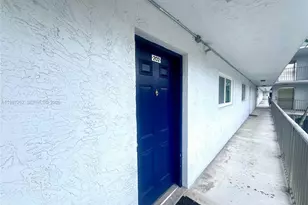 8750 N Sherman Cir, Miramar, FL 33025 - Photo 10