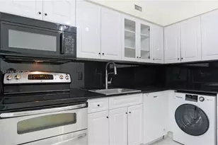 6770 Indian Creek Dr, Miami Beach, FL 33141 - Photo 4