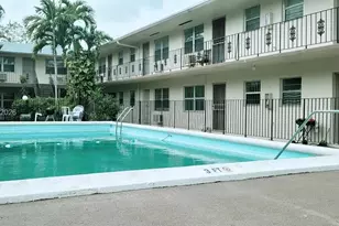 1755 NE 116th Rd, North Miami, FL 33181 - Photo 20