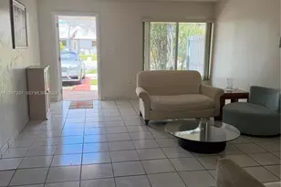 9612 Grand Canal Dr, Miami, FL 33174 - Photo 8