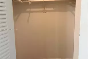 9612 Grand Canal Dr, Miami, FL 33174 - Photo 20