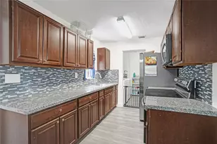 3320 NW 18th St, Lauderhill, FL 33311 - Photo 8