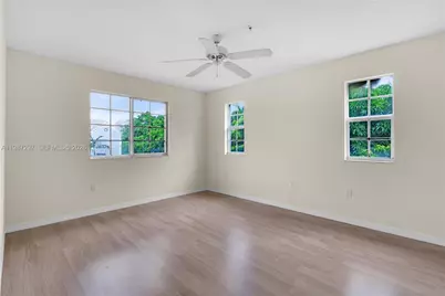 11185 SW 6th St #301, Pembroke Pines, FL 33025 - Photo 24