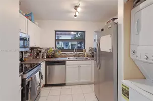 12682 NW 7th Way, Miami, FL 33182 - Photo 10