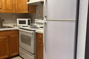 5201 NW 7th St, Miami, FL 33126 - Photo 4