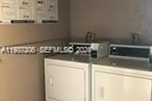 5201 NW 7th St, Miami, FL 33126 - Photo 18