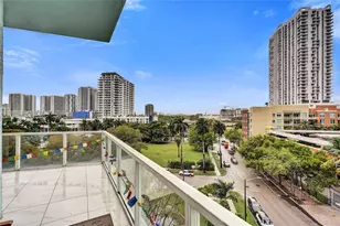 1900 N Bayshore Dr, Miami, FL 33132 - Photo 20