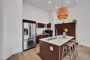 1900 N Bayshore Dr, Miami, FL 33132 - Photo 10