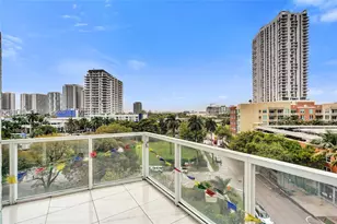 1900 N Bayshore Dr, Miami, FL 33132 - Photo 22