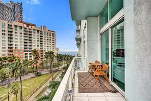 1900 N Bayshore Dr, Miami, FL 33132 - Photo 16