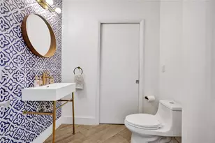 1900 N Bayshore Dr, Miami, FL 33132 - Photo 34