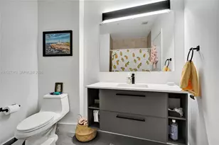 1900 N Bayshore Dr, Miami, FL 33132 - Photo 30