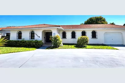 2835 SW 108th Pl, Miami, FL 33165 - Photo 2