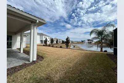 1424 Olympic Club Blvd, Other City - In The State Of Florida, FL 33896 - Photo 4
