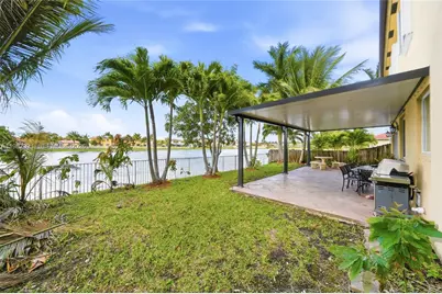 3955 NE 15th St, Homestead, FL 33033 - Photo 32