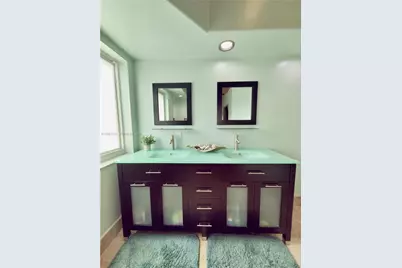 2319 NW 193rd Ave, Pembroke Pines, FL 33029 - Photo 18