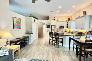 2319 NW 193rd Ave, Pembroke Pines, FL 33029 - Photo 12