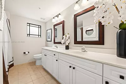 2725 Anzio Ct #307, Palm Beach Gardens, FL 33410 - Photo 12