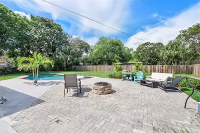 885 Camellia Ct, Plantation, FL 33317 - Photo 38