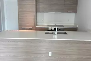 1300 S Miami Ave, Miami, FL 33130 - Photo 6