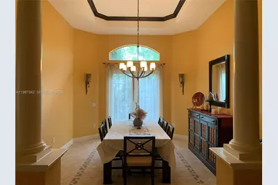 4723 SW 195th Way, Miramar, FL 33029 - Photo 4