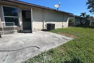 8160 SW 6th St, North Lauderdale, FL 33068 - Photo 22