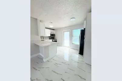8160 SW 6th St, North Lauderdale, FL 33068 - Photo 14