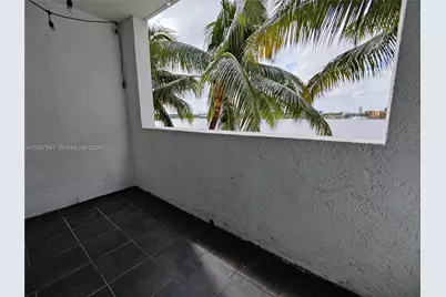 17100 N Bay Rd #1305, Sunny Isles Beach, FL 33160 - Photo 12