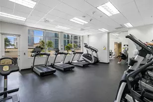 1200 Brickell Bay Dr, Miami, FL 33131 - Photo 10