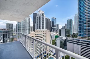 1200 Brickell Bay Dr, Miami, FL 33131 - Photo 28