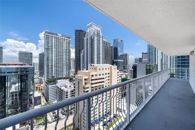 1200 Brickell Bay Dr #2824, Miami, FL 33131 - Photo 20