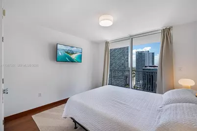 1200 Brickell Bay Dr #2824, Miami, FL 33131 - Photo 12