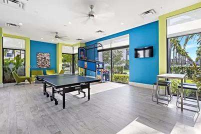 8225 NW 43rd St, Doral, FL 33166 - Photo 34