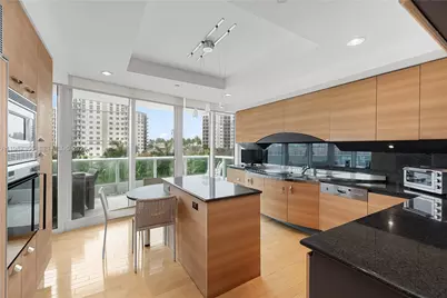 19955 NE 38th Ct #701, Aventura, FL 33180 - Photo 16