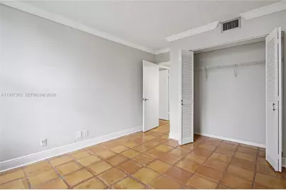 2500 Parkview Dr #415, Hallandale Beach, FL 33009 - Photo 14