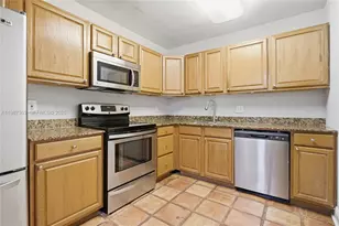 2500 Parkview Dr, Hallandale Beach, FL 33009 - Photo 10