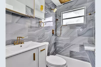 1220 NW 52nd Ave, Lauderhill, FL 33313 - Photo 8