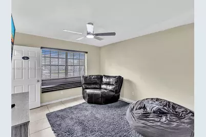 1220 NW 52nd Ave, Lauderhill, FL 33313 - Photo 12