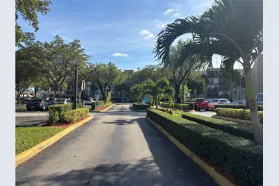 14250 SW 62nd St #517, Miami, FL 33183 - Photo 6