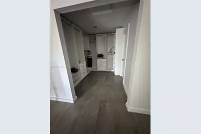 534 NE 195th St, Miami, FL 33179 - Photo 26