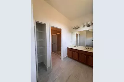 772 NE 191st Ter, Miami, FL 33179 - Photo 8