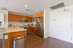 3250 NE 1st Ave, Miami, FL 33137 - Photo 8