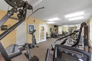 1247 SW 46th Ave, Pompano Beach, FL 33069 - Photo 24