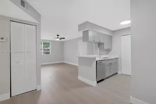 1247 SW 46th Ave, Pompano Beach, FL 33069 - Photo 8