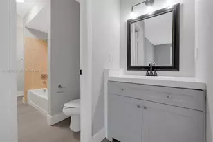 1247 SW 46th Ave, Pompano Beach, FL 33069 - Photo 14