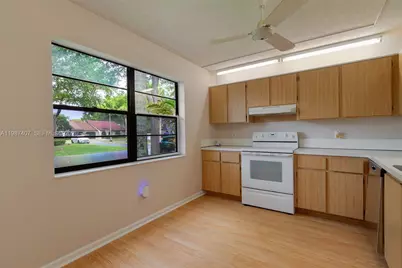 23318 SW 55th Way #B, Boca Raton, FL 33433 - Photo 6