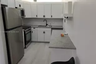 800 SW 131st Ave, Pembroke Pines, FL 33027 - Photo 26