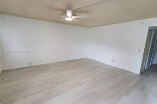 800 SW 131st Ave, Pembroke Pines, FL 33027 - Photo 22