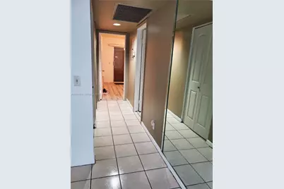 800 SW 131st Ave #113F, Pembroke Pines, FL 33027 - Photo 16