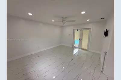 11100 NW 21st St, Sunrise, FL 33322 - Photo 6